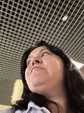 Liza Will online show from October 3, 2025, 10:28 am