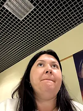 Liza Will online show from September 29, 2025, 12:11 pm