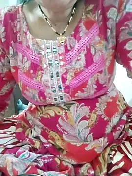 Cuty siya 143 online show from April 20, 2026, 1:13 pm