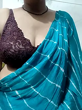 Snapshot of Cuty_siya_143 chatting on September 13, 2025, 6:46 am Cuty siya 143 online show from September 13, 2025, 6:46 am