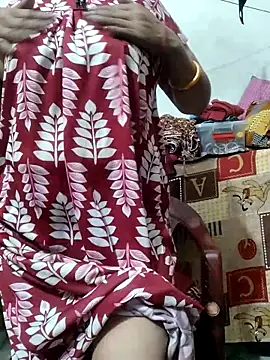 Snapshot of Cuty_siya_143 chatting on November 8, 2025, 10:19 am Cuty siya 143 online show from November 8, 2025, 10:19 am