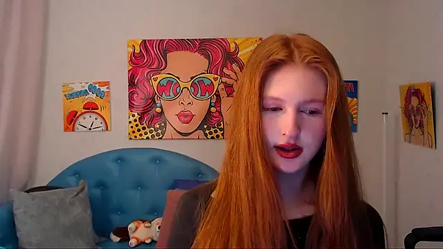 Snapshot of LuxXAngel chatting on February 26, 2026, 12:54 am LuxXAngel online show from February 26, 2026, 12:54 am