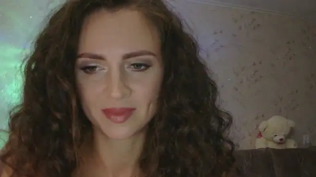 Snapshot of Amber_Carrol chatting on October 23, 2025, 5:33 pm Amber Carrol online show from October 23, 2025, 5:33 pm