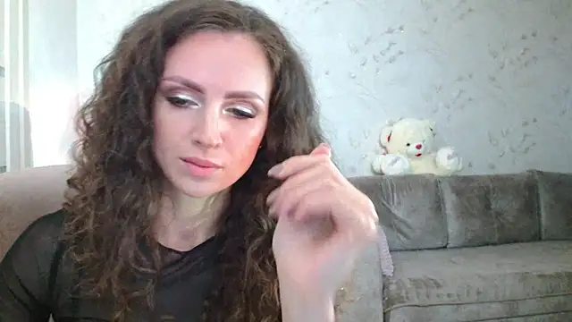 Snapshot of Amber_Carrol chatting on April 25, 2026, 5:21 pm Amber Carrol online show from April 25, 2026, 5:21 pm