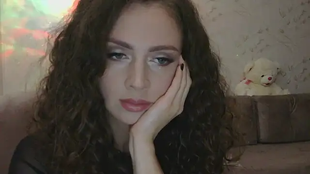 Snapshot of Amber_Carrol chatting on November 28, 2025, 5:35 pm Amber Carrol online show from November 28, 2025, 5:35 pm