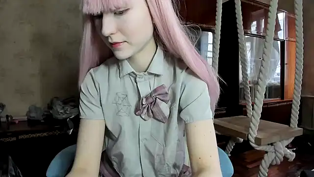 kioshi kiss online show from December 2, 2025, 11:56 am