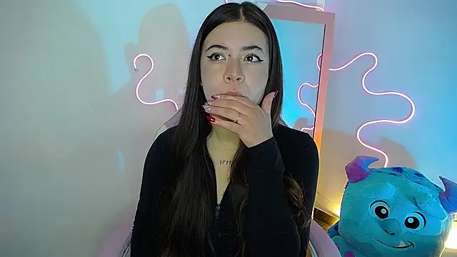 Stepha babe online show from January 8, 2026, 3:56 am