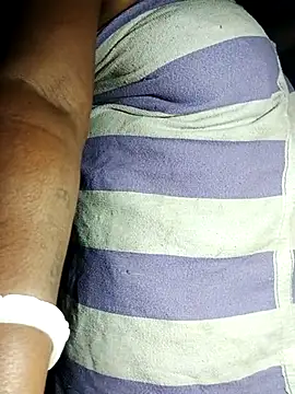 Snapshot of Nude-Priya2 chatting on October 28, 2025, 6:40 pm Nude-Priya2 online show from October 28, 2025, 6:40 pm