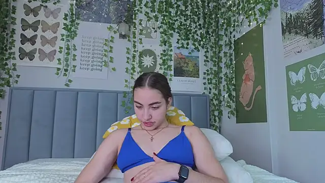 Snapshot of Ashley_Pierce chatting on September 14, 2025, 4:18 pm Ashley Pierce online show from September 14, 2025, 4:18 pm