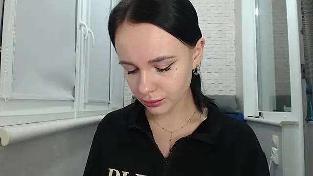 Blair Yates online show from November 13, 2025, 12:25 am