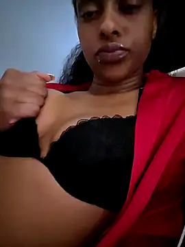 Snapshot of Hazel_Dollxx chatting on May 9, 2026, 9:01 am Hazel Dollxx online show from May 9, 2026, 9:01 am