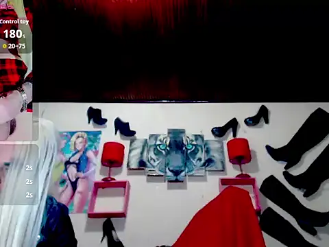 blondehot5v online show from September 13, 2025, 11:54 am