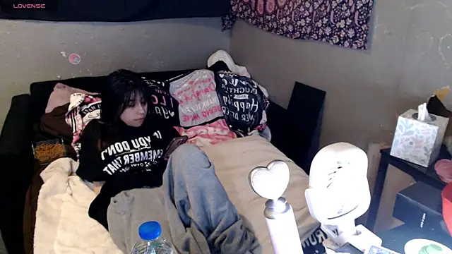 London Ray online show from February 2, 2026, 6:45 am