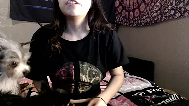 Snapshot of London_Ray chatting on May 30, 2026, 10:59 pm London Ray online show from May 30, 2026, 10:59 pm