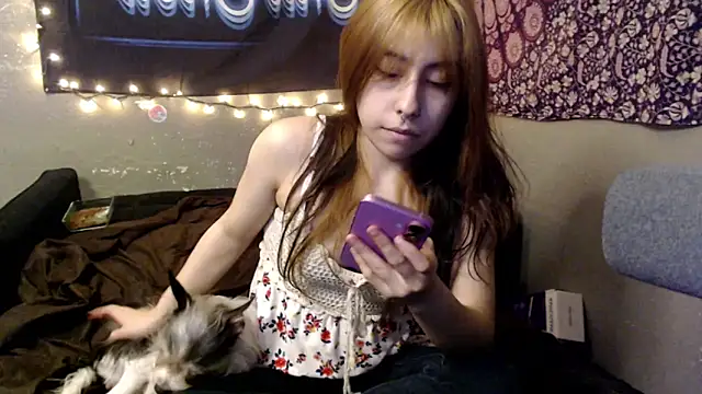 Snapshot of London_Ray chatting on June 30, 2026, 10:54 pm London Ray online show from June 30, 2026, 10:54 pm