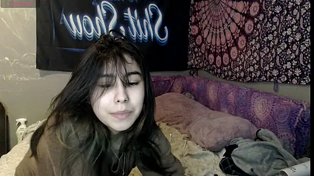 Snapshot of London_Ray chatting on September 14, 2025, 8:04 am London Ray online show from September 14, 2025, 8:04 am