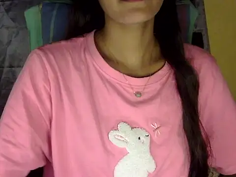 zara Khan0 online show from October 23, 2025, 1:54 pm