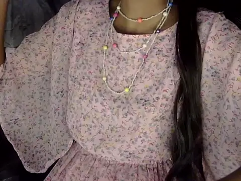 zara Khan0 online show from December 1, 2025, 1:56 pm