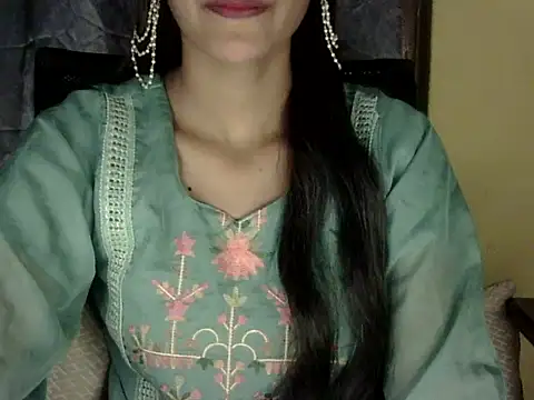zara Khan0 online show from November 27, 2025, 3:12 pm