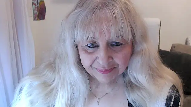 SusiLifeXXX online show from November 1, 2025, 8:36 pm