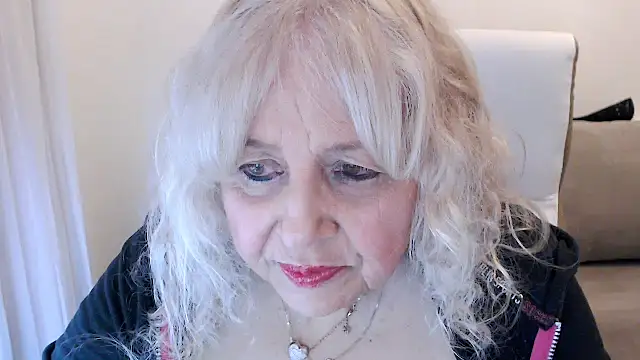 SusiLifeXXX online show from January 14, 2026, 9:07 pm