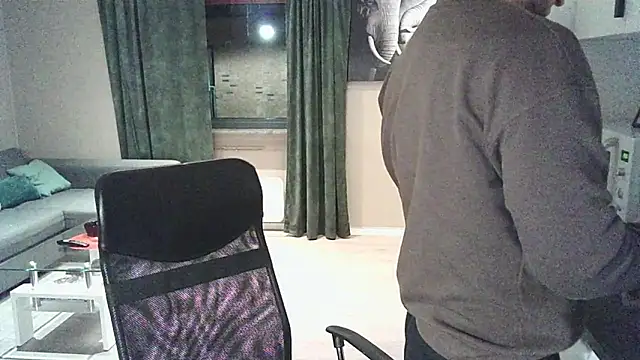 Snapshot of Dartanjanas13 chatting on February 8, 2026, 7:11 pm Dartanjanas13 online show from February 8, 2026, 7:11 pm