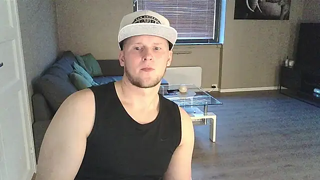 Dartanjanas13 online show from September 18, 2025, 5:16 pm