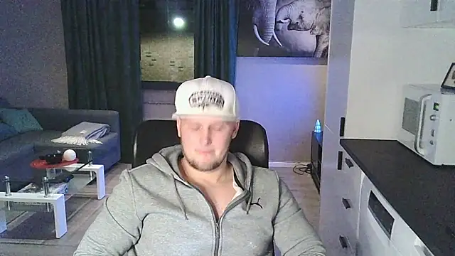 Snapshot of Dartanjanas13 chatting on February 17, 2026, 6:27 pm Dartanjanas13 online show from February 17, 2026, 6:27 pm