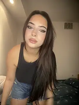 Snapshot of Bella__Booty chatting on October 25, 2025, 5:57 pm Bella Booty online show from October 25, 2025, 5:57 pm