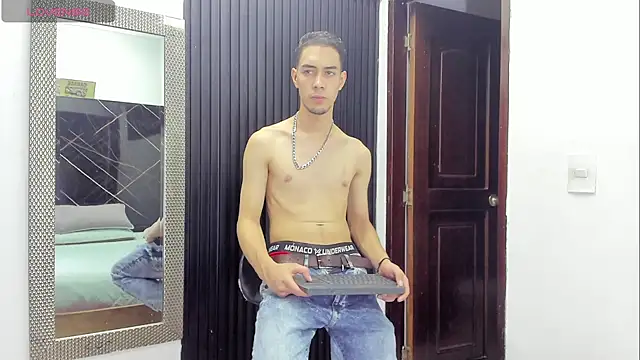  Axel 09 online show from May 23, 2026, 4:11 am