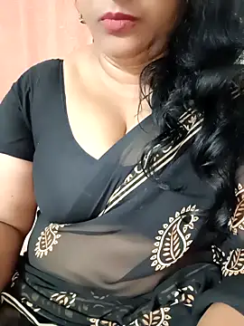 Snapshot of Swetyhoney chatting on October 17, 2025, 4:20 pm Swetyhoney online show from October 17, 2025, 4:20 pm