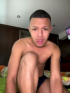 Snapshot of Mlkrrp chatting on September 23, 2025, 11:56 pm Mlkrrp online show from September 23, 2025, 11:56 pm