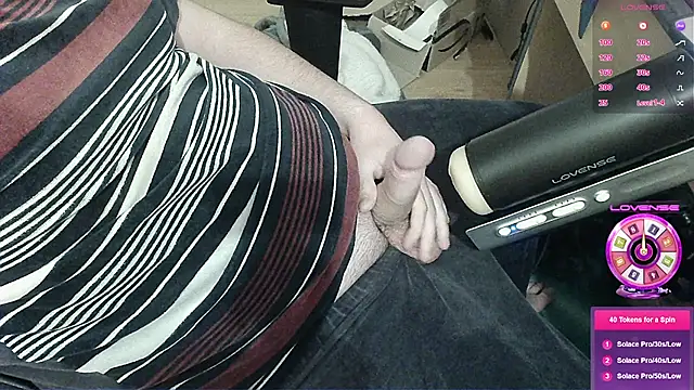 crocbite online show from April 1, 2026, 7:33 pm