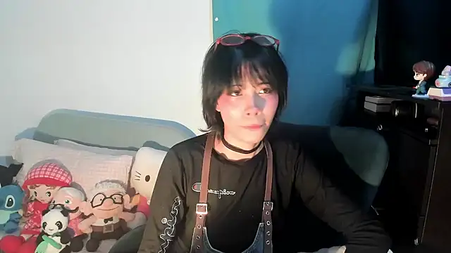 dolliette24 online show from September 16, 2025, 3:07 am