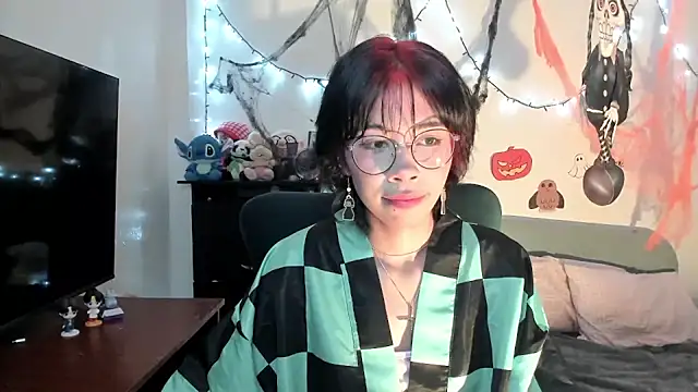 dolliette24 online show from October 24, 2025, 10:20 pm