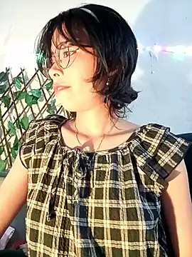 Snapshot of dolliette24 chatting on January 9, 2026, 1:12 am dolliette24 online show from January 9, 2026, 1:12 am