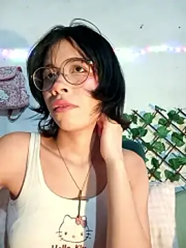 Snapshot of dolliette24 chatting on January 7, 2026, 9:09 pm dolliette24 online show from January 7, 2026, 9:09 pm