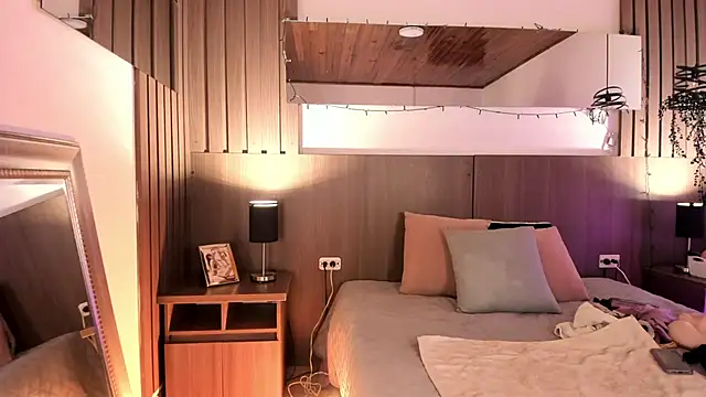 Violet carson online show from February 10, 2026, 12:48 pm