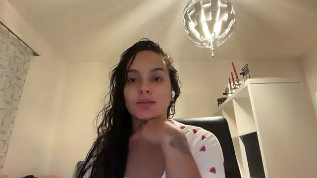 Maia Park online show from June 4, 2026, 10:14 pm