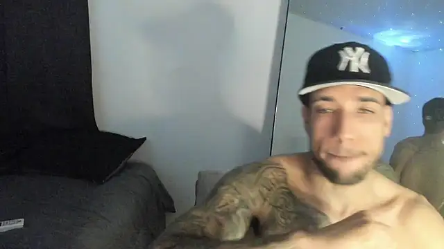 ThiagoLugo online show from February 6, 2026, 7:37 am