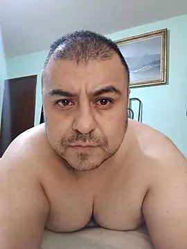 Snapshot of romiroom chatting on July 8, 2026, 8:26 am romiroom online show from July 8, 2026, 8:26 am