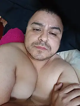 Snapshot of romiroom chatting on July 8, 2026, 8:31 pm romiroom online show from July 8, 2026, 8:31 pm