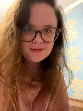 Snapshot of MariaMirabella chatting on October 26, 2025, 9:04 pm MariaMirabella online show from October 26, 2025, 9:04 pm