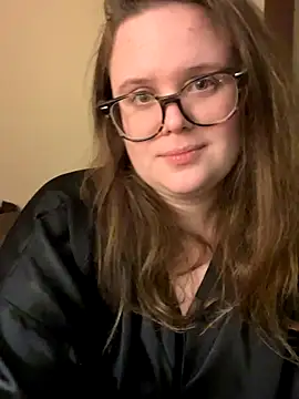 Snapshot of MariaMirabella chatting on November 18, 2025, 7:28 pm MariaMirabella online show from November 18, 2025, 7:28 pm