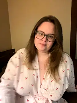 Snapshot of MariaMirabella chatting on November 15, 2025, 4:11 pm MariaMirabella online show from November 15, 2025, 4:11 pm