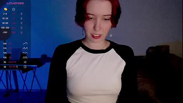 Snapshot of Ruby_Flame chatting on September 9, 2025, 3:10 pm Ruby Flame online show from September 9, 2025, 3:10 pm