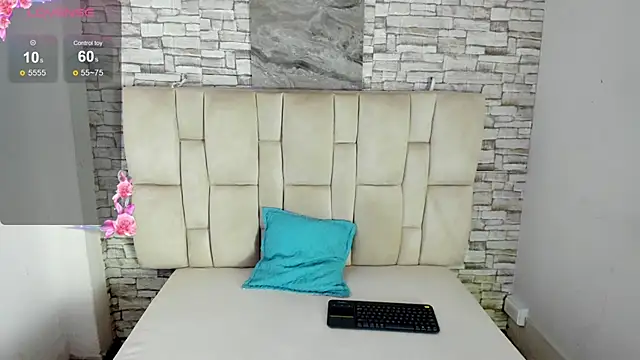 Snapshot of Celesste_doll chatting on February 20, 2026, 1:13 pm Celesste doll online show from February 20, 2026, 1:13 pm