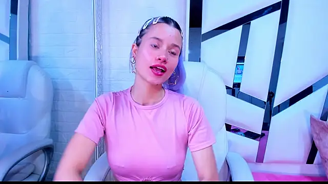 Snapshot of barbieambar chatting on September 10, 2025, 12:26 pm barbieambar online show from September 10, 2025, 12:26 pm