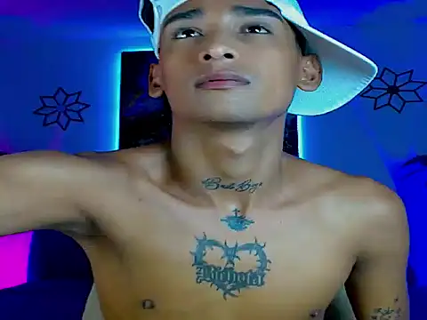 Snapshot of gabo_hotboy chatting on May 9, 2026, 4:38 am gabo hotboy online show from May 9, 2026, 4:38 am