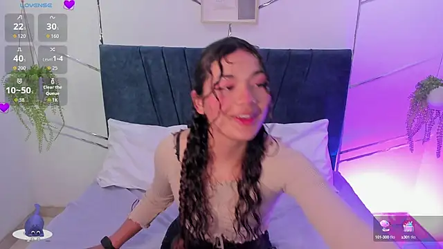 Snapshot of Camilla_Miller01 chatting on September 17, 2025, 8:00 pm Camilla Miller01 online show from September 17, 2025, 8:00 pm